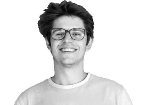 Black and White image of Guilherme Tavares, Co-founder & CEO at Cannabud.ai